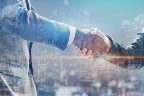 M&A マッチングサイト 個人の開発に関連するコスト