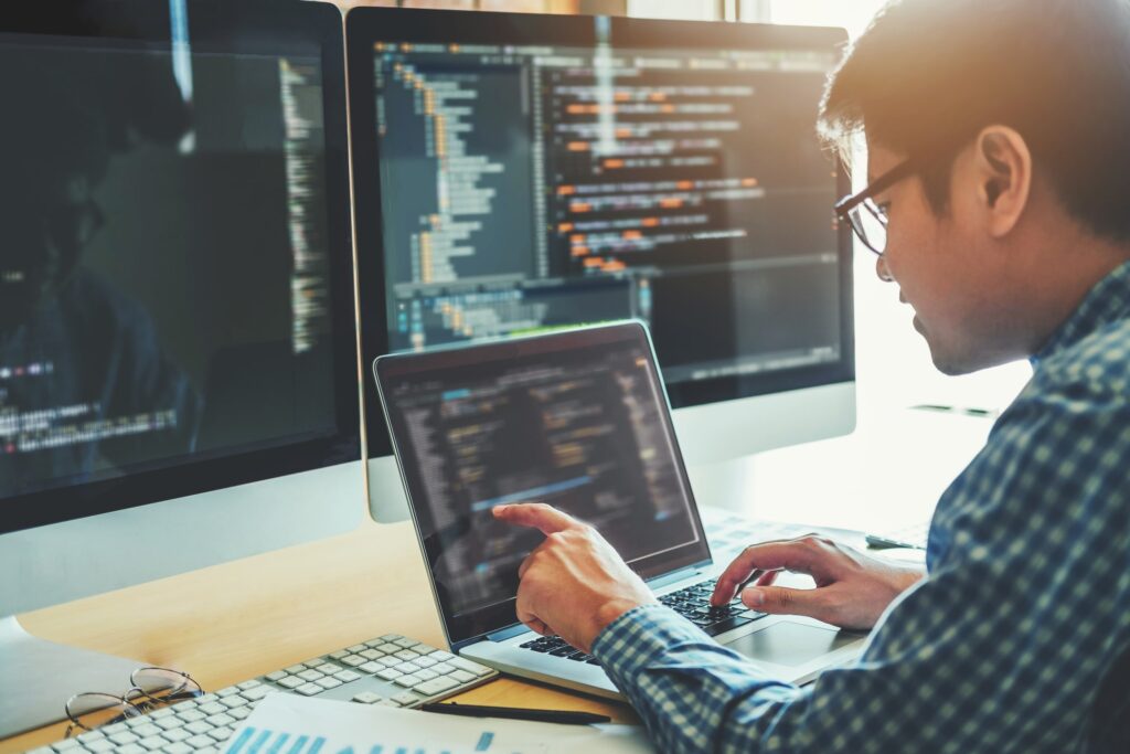 Web アプリ 開発 入門 と一般的な課題