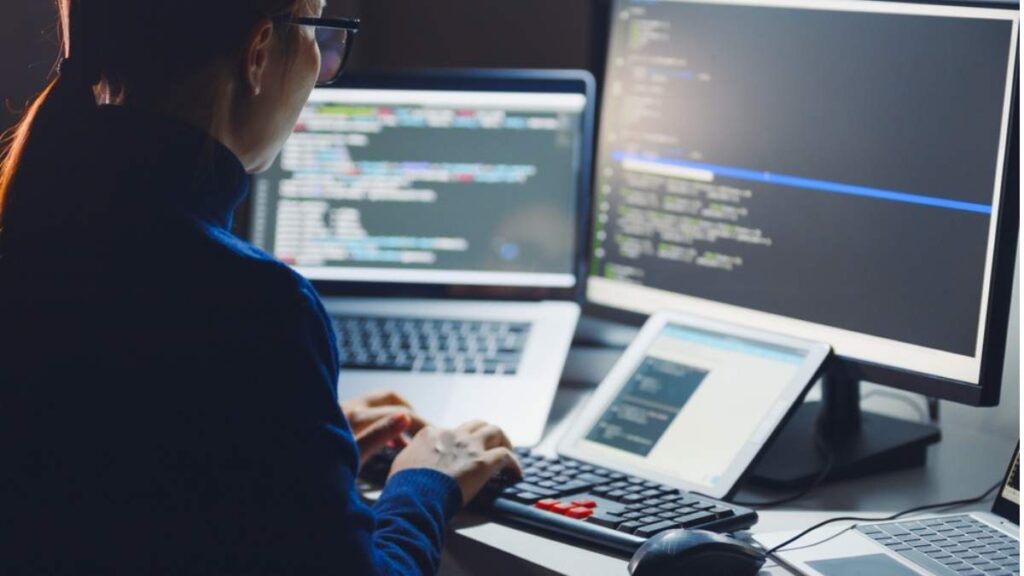 Web開発 言語 トレンドへの影響
